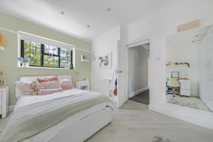 Photo 37- click for photo gallery